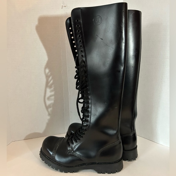 New Underground 30 eyelets rangers in box leather handmade in England size 8 - Picture 10 of 16